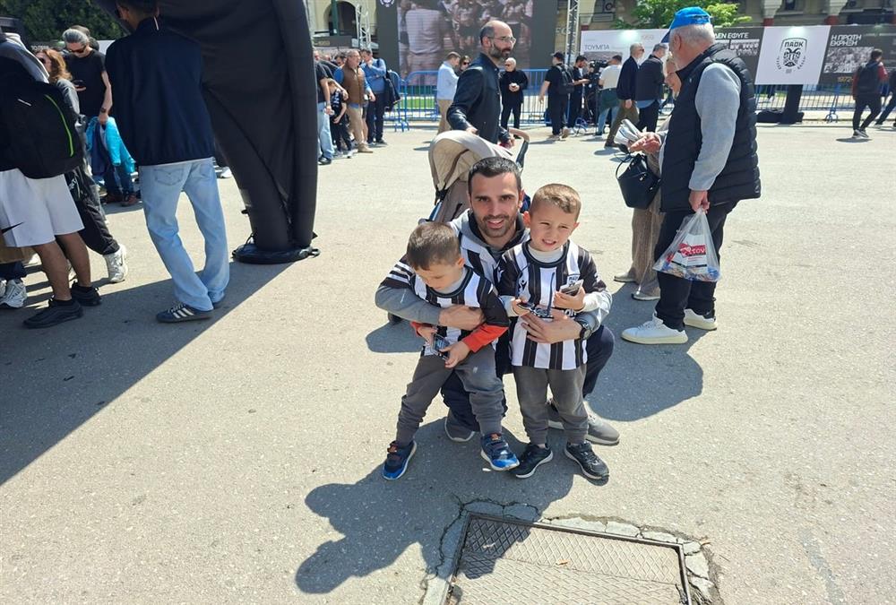 Ο ΠΑΟΚ γιορτάζει έναν αιώνα ζωής: Συγκίνηση, περηφάνια και πολλές εκπλήξεις στην ασπρόμαυρη πλατεία Αριστοτέλους