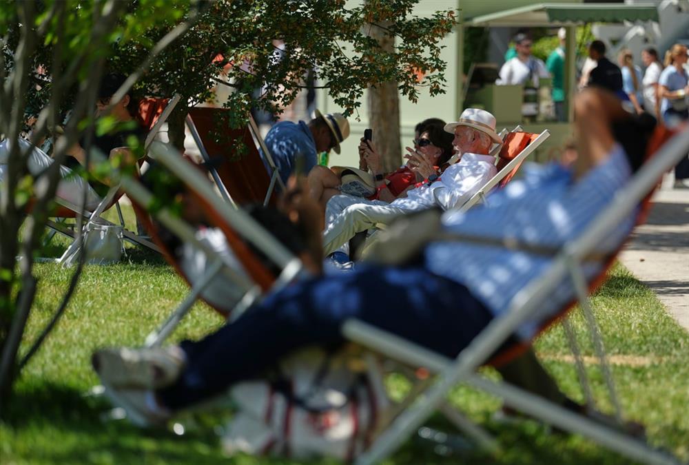 Συντρίβονται τα ρεκόρ θερμοκρασιών - Η Ευρώπη «βράζει»