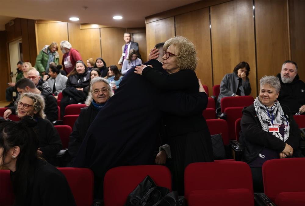 «Σήμερα νίκησε η αλληλεγγύη και η ειρήνη»: Ένοχοι στο Εφετείο και οι 42 κατηγορούμενοι της Χρυσής Αυγής