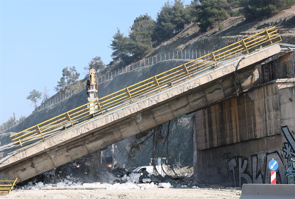 Τέλος εποχής για τη γέφυρα Αγίου Παύλου στη Θεσσαλονίκη - Κατεδαφίστηκε λόγω Flyover