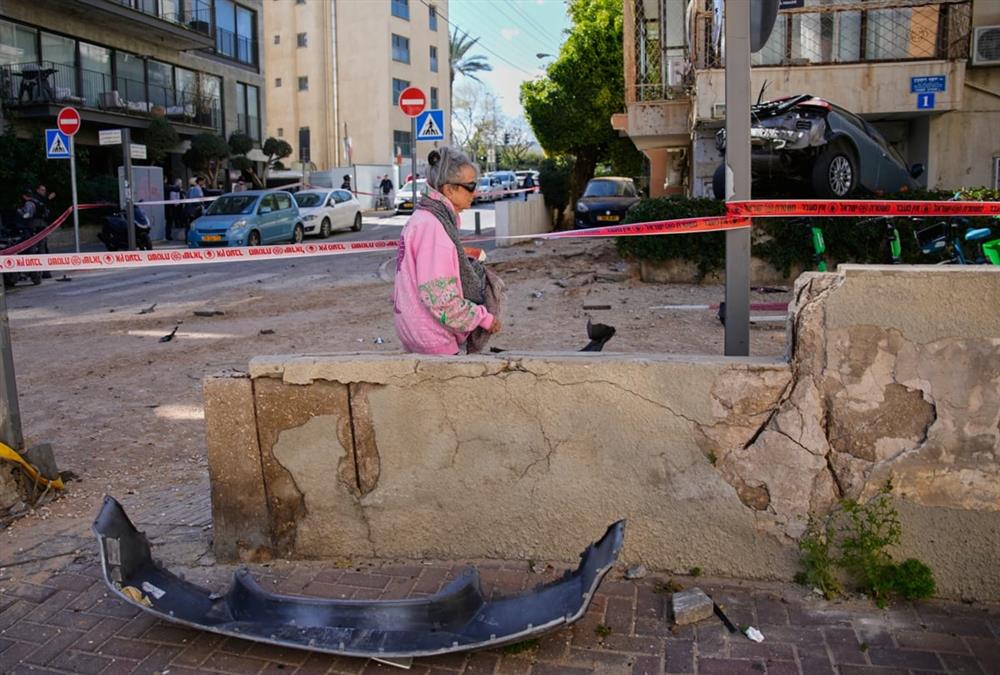 Φωτογραφίες από το Ιράν, το Ισραήλ και τον Λίβανο κατά τη δεύτερη εβδομάδα του πολέμου στο Ιράν