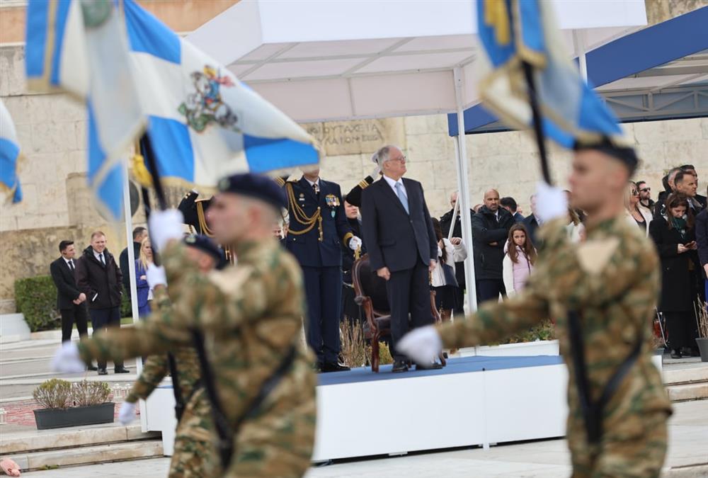 Η μεγάλη στρατιωτική παρέλαση για την 25η Μαρτίου στο Σύνταγμα - Τα νέα οπλικά συστήματα