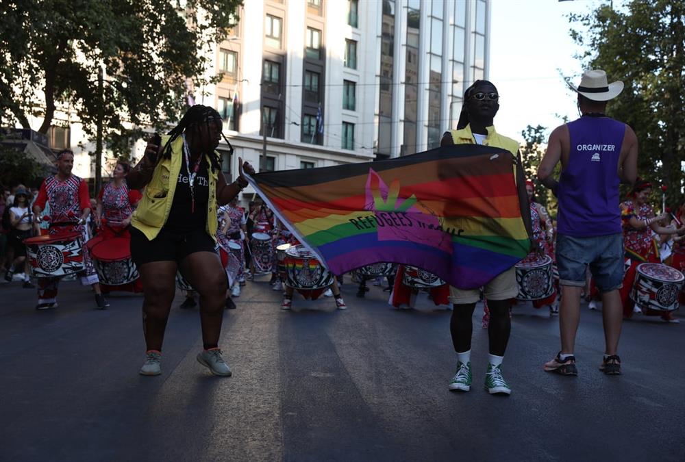 Athens Pride 2026: Ένα απέραντο ουράνιο τόξο το κέντρο της Αθήνας - Πλήθος κόσμου στη μεγάλη γιορτή υπερηφάνειας