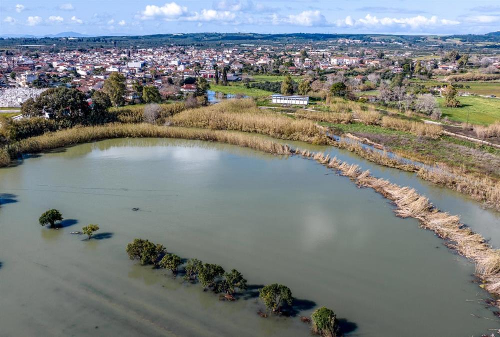 Εικόνες-καταστροφής στο Βαρθολομιό: Πλημμύρες «βούλιαξαν» όλο το χωριό
