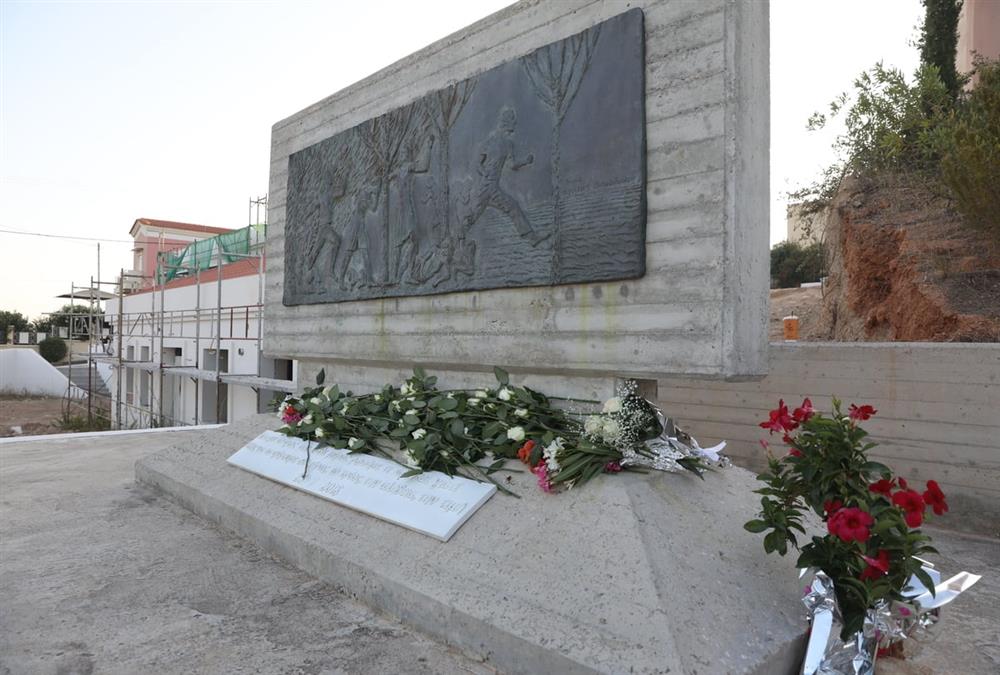 8 χρόνια από το Μάτι, εικόνες από τις εκδηλώσεις μνήμης (INTIME, EUROKINISSI)