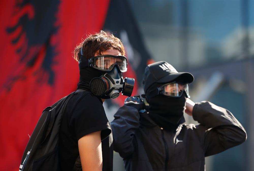 Αλβανία σε αναβρασμό: Νεολαία εναντίον Ράμα