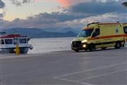 Ζήτησαν από πλήρωμα του ΕΚΑΒ που μετέφερε καρκινοπαθή να πληρώσει ακτοπλοϊκό εισιτήριο