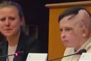 «Η τελευταία φορά που είδα τη μητέρα μου»: Ο 11χρονος Ουκρανός που «λύγισε» διερμηνέα και κοινό στο Ευρωκοινοβούλιο