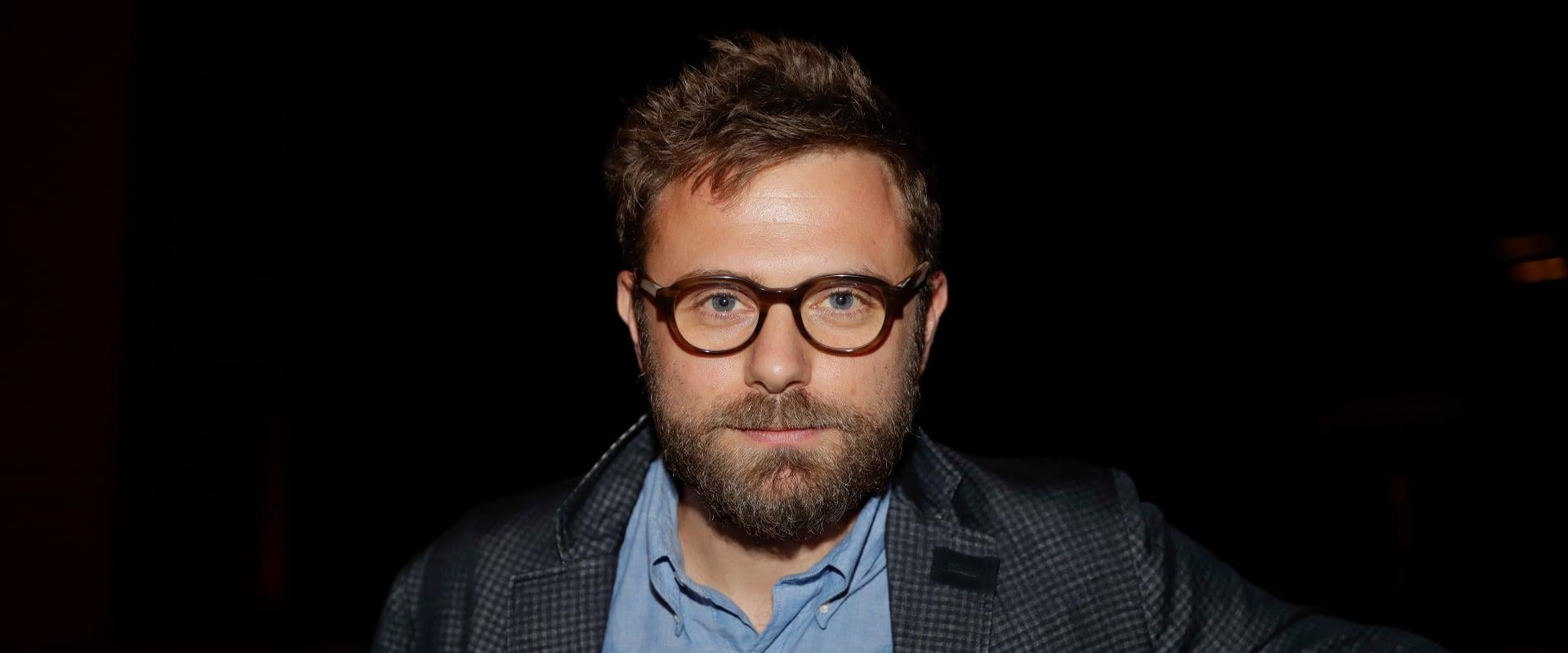 article background image