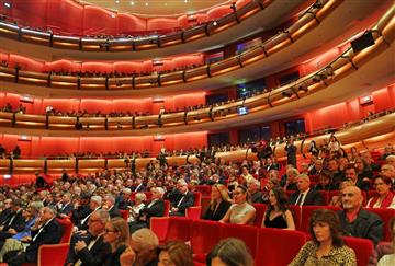 article square background image