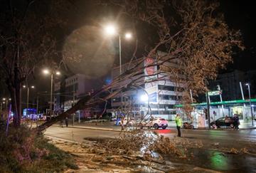 article square background image