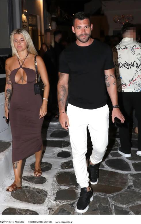 Στάθης Σχίζας – Modern Cinderella/NDP Στάθης Σχίζας – Modern Cinderella/NDP