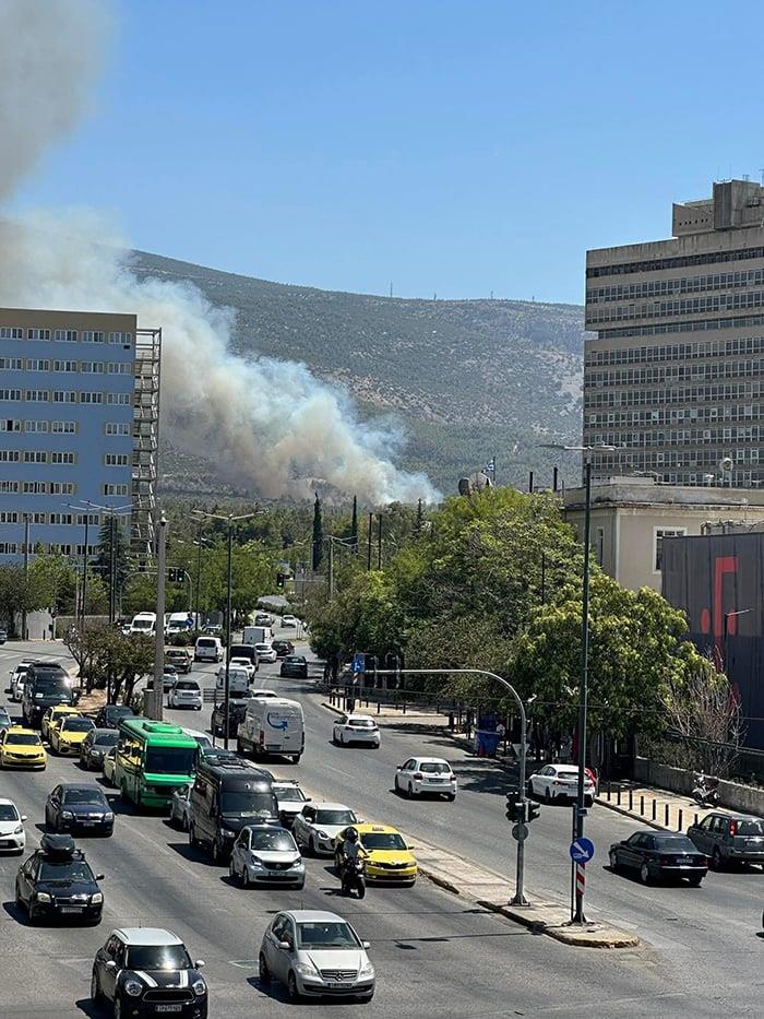 Φωτιά στην Κατεχάκη Φωτιά στην Κατεχάκη
