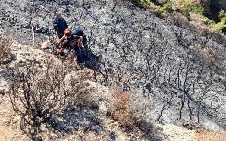 Πάτρα: Πυροσβέστης έπεσε σε χαράδρα στον Μπάλα - Επέμβαση της ΕΜΑΚ (tempo24.news) Πάτρα: Πυροσβέστης έπεσε σε χαράδρα στον Μπάλα - Επέμβαση της ΕΜΑΚ (tempo24.news)