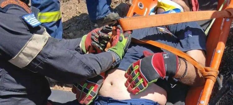 Πάτρα: Πυροσβέστης έπεσε σε χαράδρα στον Μπάλα - Επέμβαση της ΕΜΑΚ (tempo24.news) Πάτρα: Πυροσβέστης έπεσε σε χαράδρα στον Μπάλα - Επέμβαση της ΕΜΑΚ (tempo24.news)