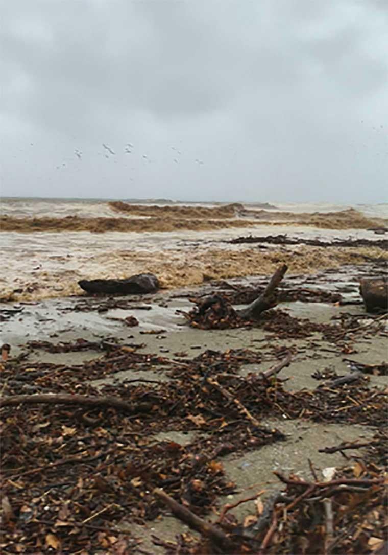 Κακοκαιρία στη Λάρισα Κακοκαιρία στη Λάρισα