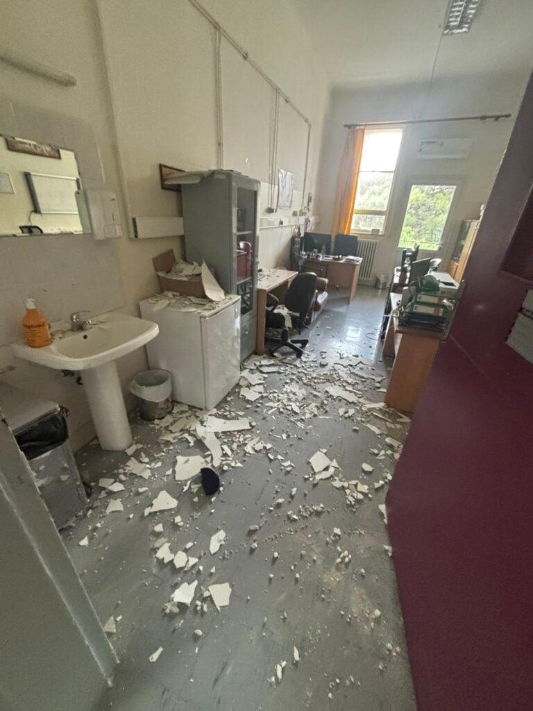 Κατάρρευση οροφής στο Βενιζέλειο Νοσοκομείο Κατάρρευση οροφής στο Βενιζέλειο Νοσοκομείο