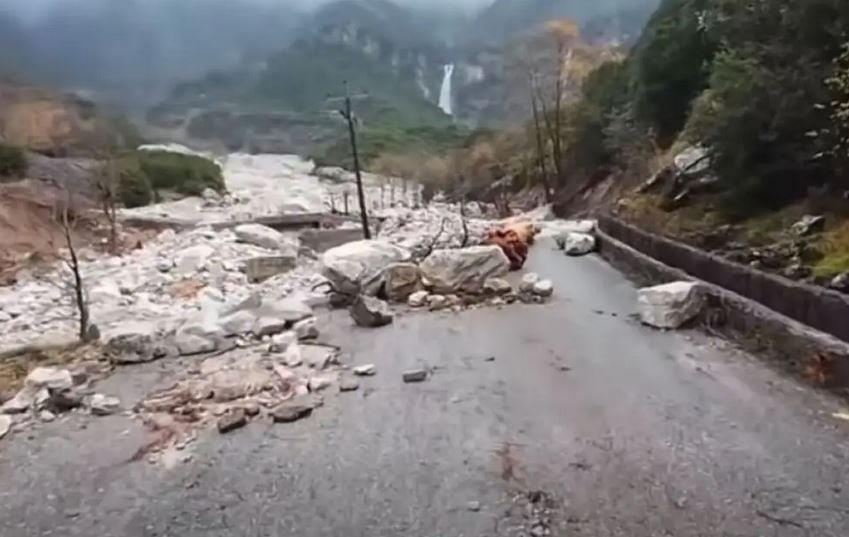 Κατολισθήσεις στα Τζουμέρκα