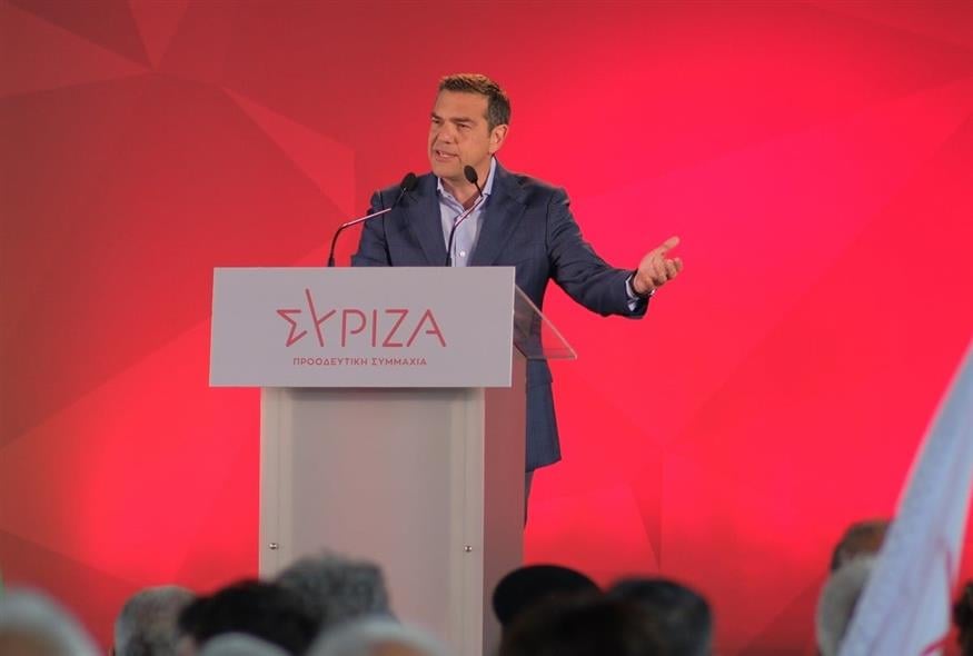 Στιγμιότυπο από την ομιλία του Αλέξη Τσίπρα στην Κω (Eurokinissi)