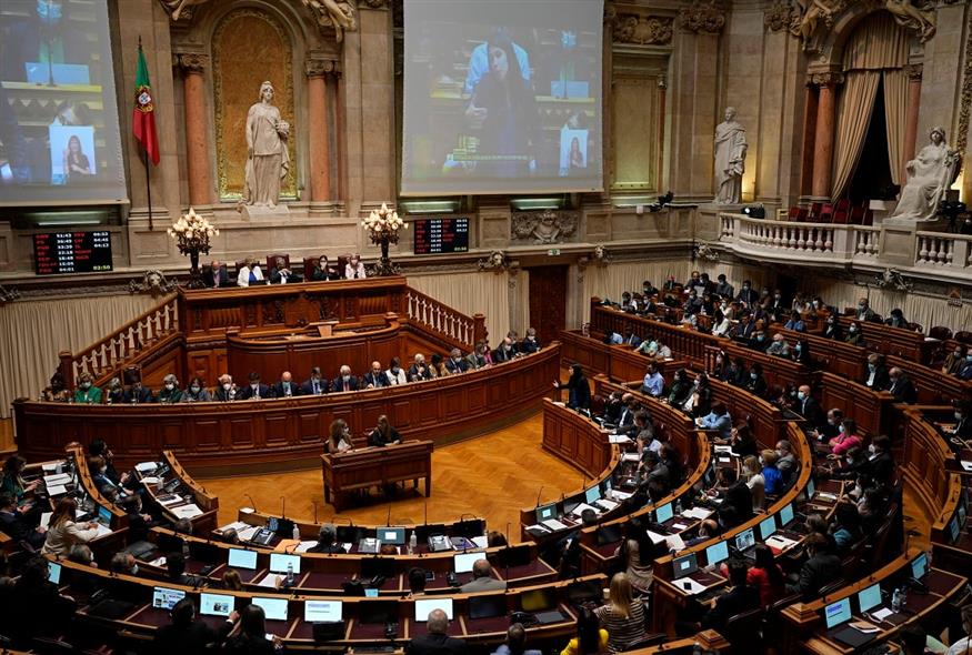 Πορτογαλικό κοινοβούλιο  (AP Photo/Armando Franca)