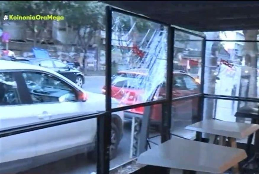 Μαινόμενος έσπασε τα πάντα σε take away στα Λαδάδικα (GLOMEX)