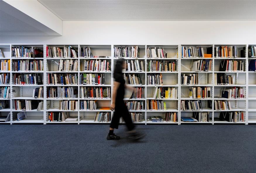 Βιβλιοθήκη του ΕΜΣΤ