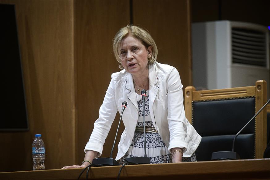 Η εισαγγελέας Αδαμαντία Οικονόμου ανακοινώνει την πρότασή της για αναστολή φυλάκισης των χρυσαυγιτών πλην Ρουπακιά (Eurokinissi)