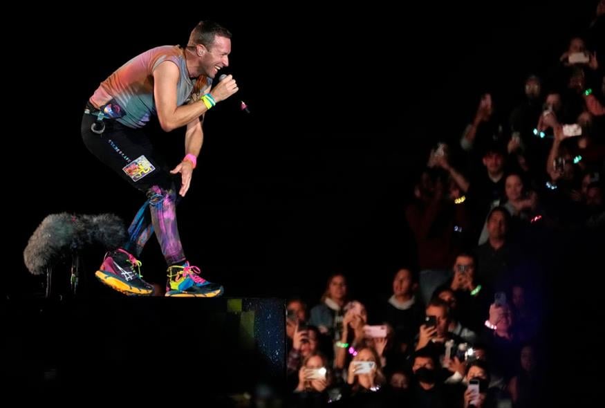 Ο τραγουδιστής των Coldplay, Chris Martin (AP Photo/Chris Pizzello)