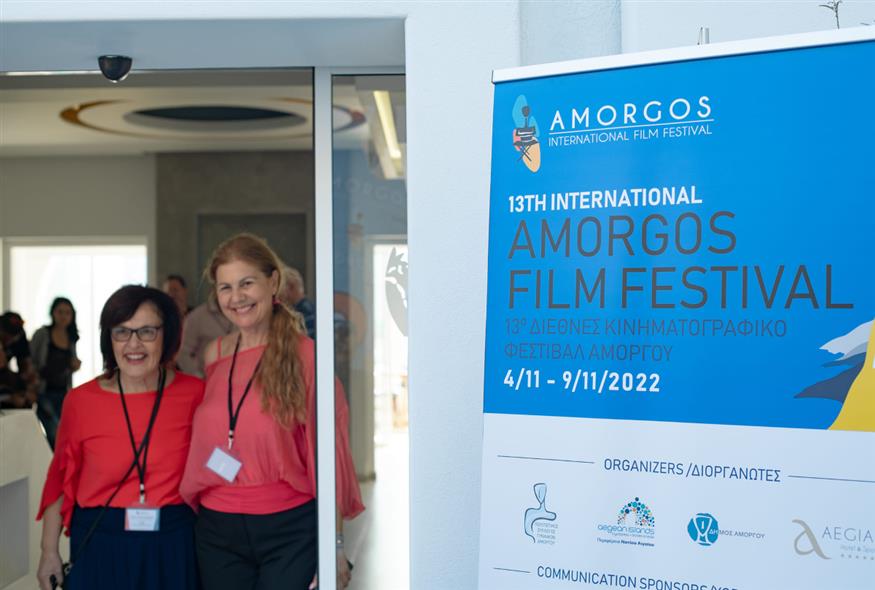 Η Πρόεδρος, Ειρηνη Γιαννακοπουλου και η Καλλιτεχνική Διευθύντρια, Ηρώ Τριγώνη, του Amorgos Film Festival