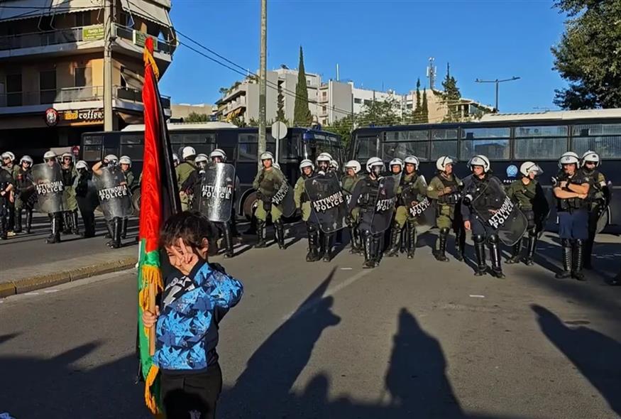 Συγκέντρωση υπέρ της Παλαιστίνης στην Πανόρμου (OrangePress)