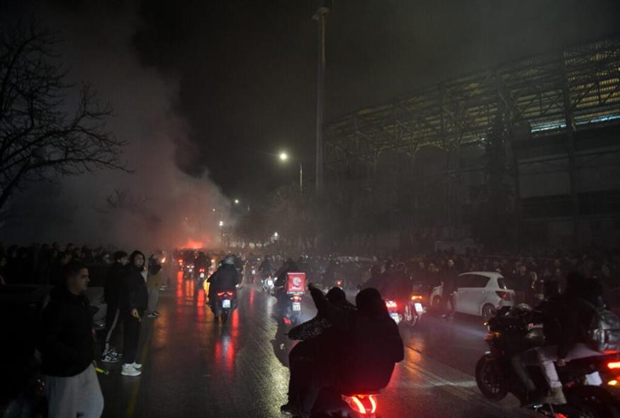 Η οικογένεια του ΠΑΟΚ θρηνεί για τους επτά φιλάθλους που έχασαν τη ζωή τους στο τραγικό δυστύχημα στη Ρουμανία (EUROKINISSI)