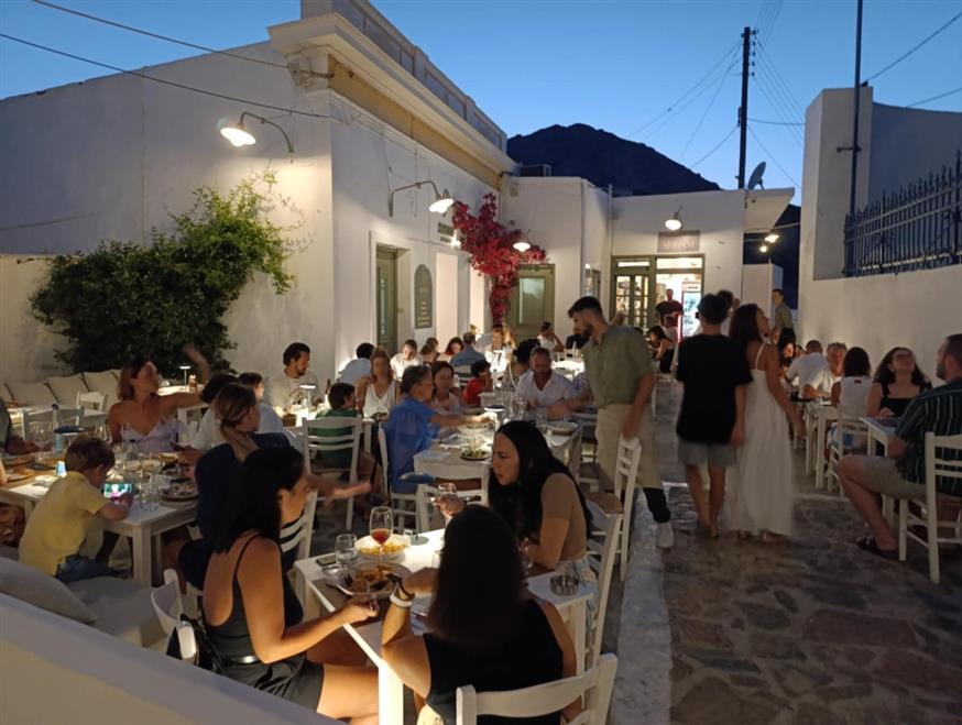 Εκεί που πρώτα κατοικούσε η μοναξιά...