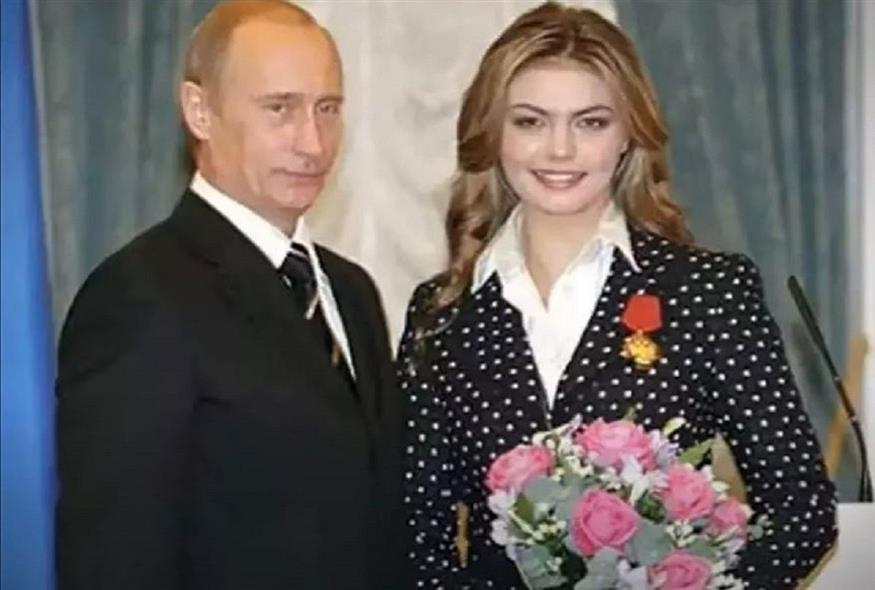 Ο Βλαντίμιρ Πούτιν με την κόρη του,  Κατερίνα Τίχονοβα (Video Capture)