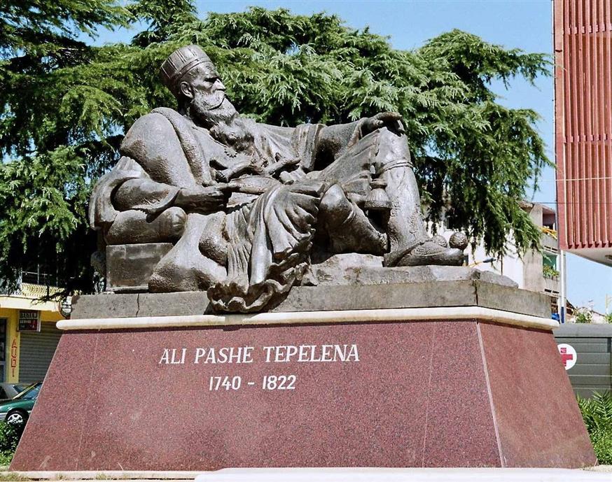 Το μνημείο του Αλή Πασά στο Τεπελένι