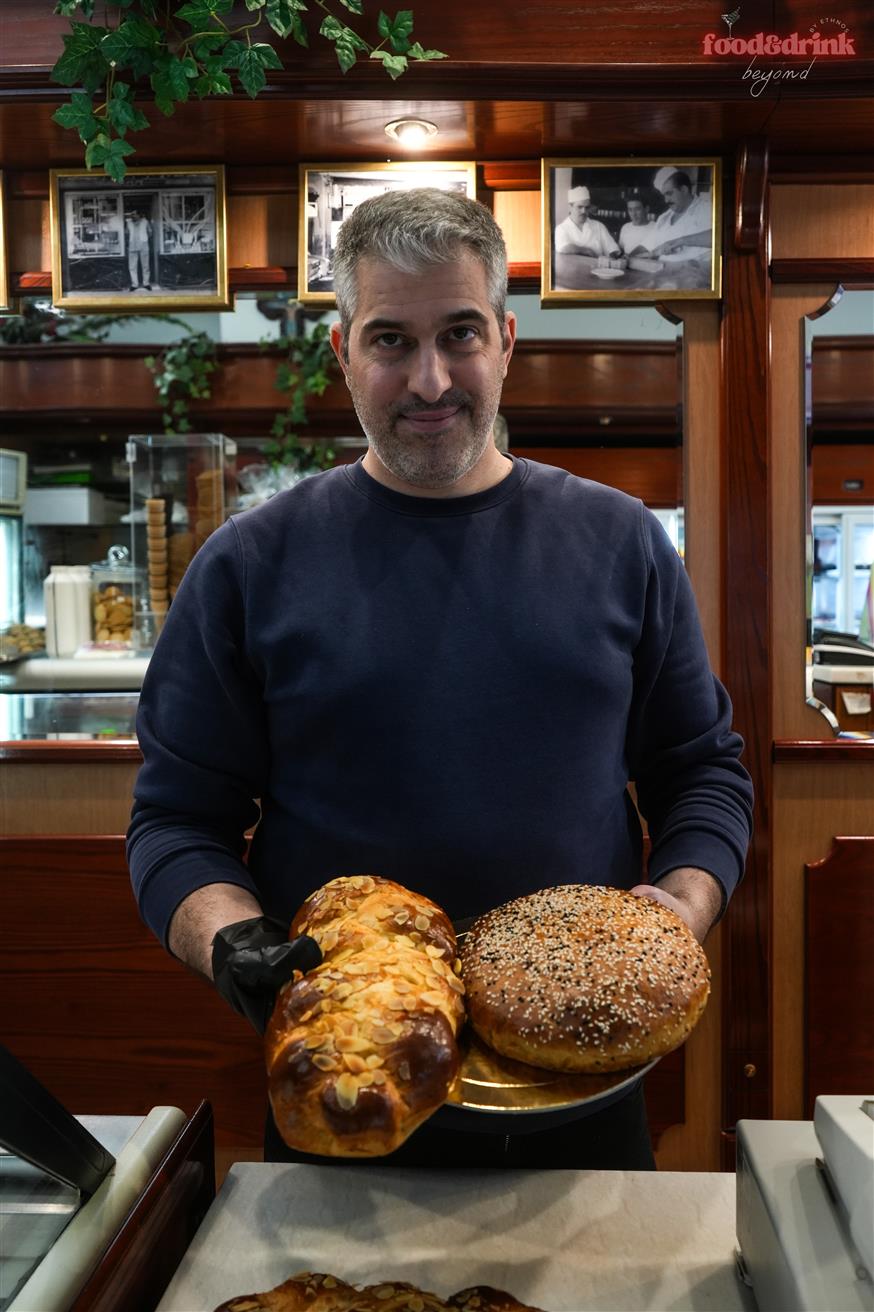 «Τούλα» - Απ’ τα Τατάβλα στο Παγκράτι, ένας αιώνας πολίτικα γλυκά