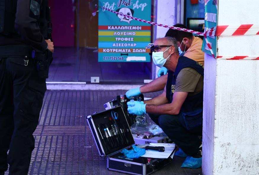 Αιματηρή ληστεία στην Πατησίων (INTIME) Αιματηρή ληστεία στην Πατησίων (INTIME)
