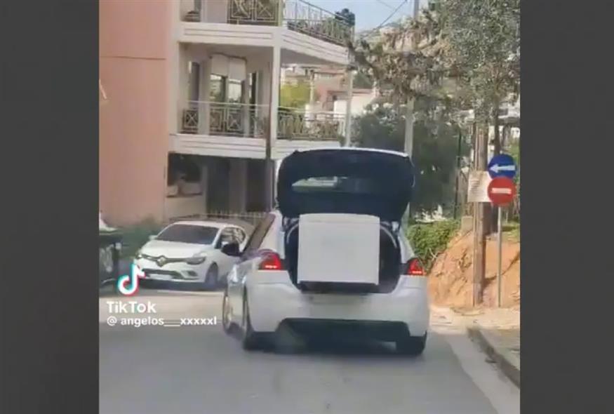 Στιγμιότυπο από το viral βίντεο στο TikTok
