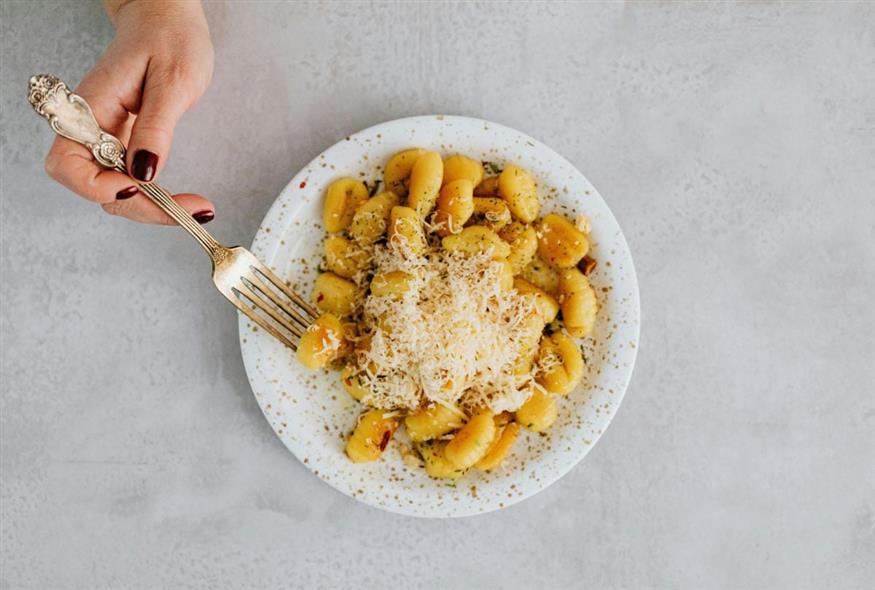 Νιόκι με τυρί ©Pexels