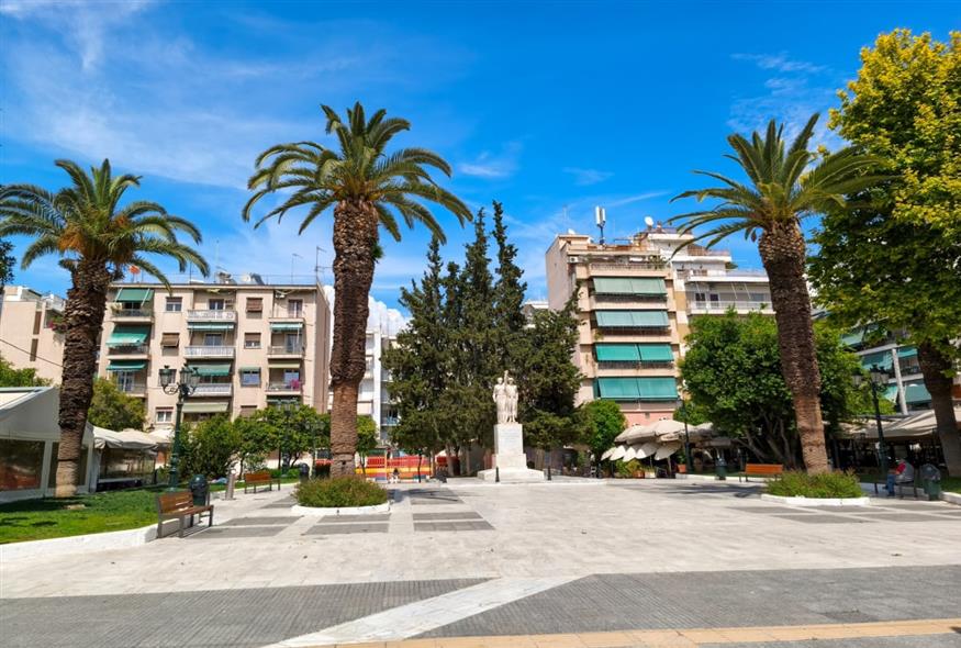 Εικόνες σε Νέα Σμύρνη και Καλλιθέα
