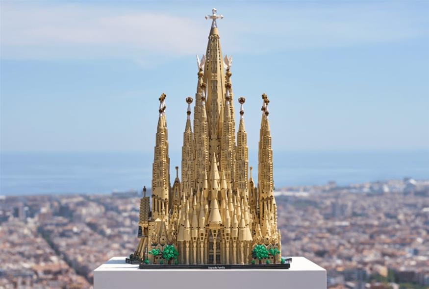 Lego Σαγράδα Φαμίλια (lego.com) Lego Σαγράδα Φαμίλια (lego.com)