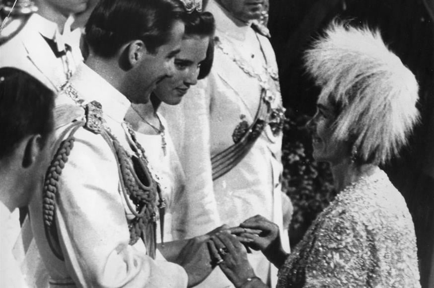 Βασιλικός γάμος και η ευχή της βασιλομήτορος... /copyright Ap Photos