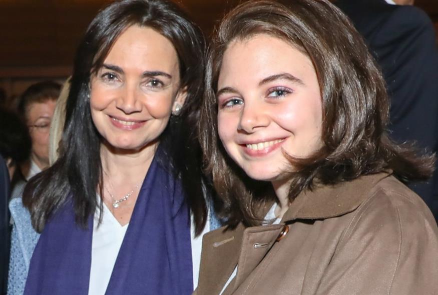 Η Λένα Σαμαρά με τη μητέρα της (ΙΝΤΙΜΕ)