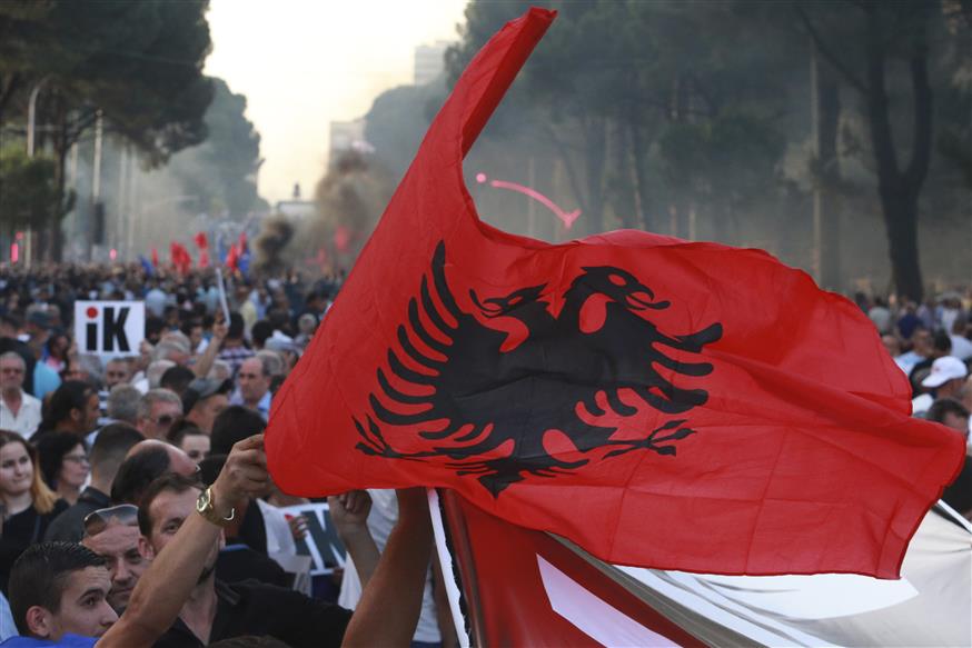 Πολιτική κρίση στην Αλβανία/(AP Photo/Hektor Pustina)