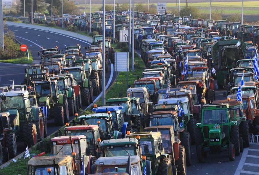 αγρότες  (INTIME)