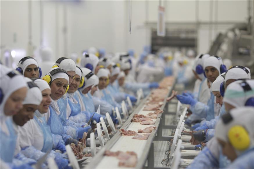 Η μεγαλύτερη βιομηχανία επεξεργασίας κρέατος στον κόσμο «χτυπήθηκε» από χάκερ/ copyright:AP PHOTOS