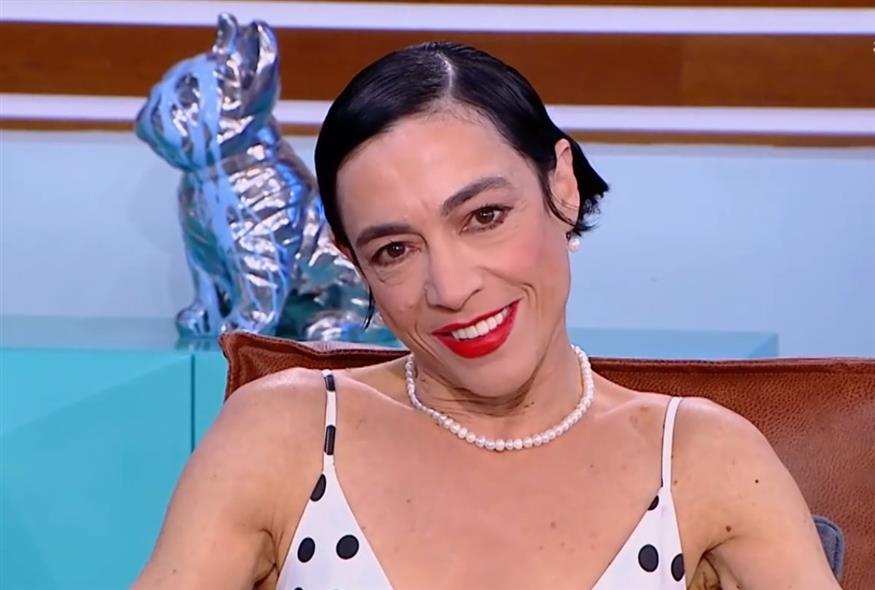 Η Ελενα Τοπαλίδου στην εκπομπή «Πρωινό»