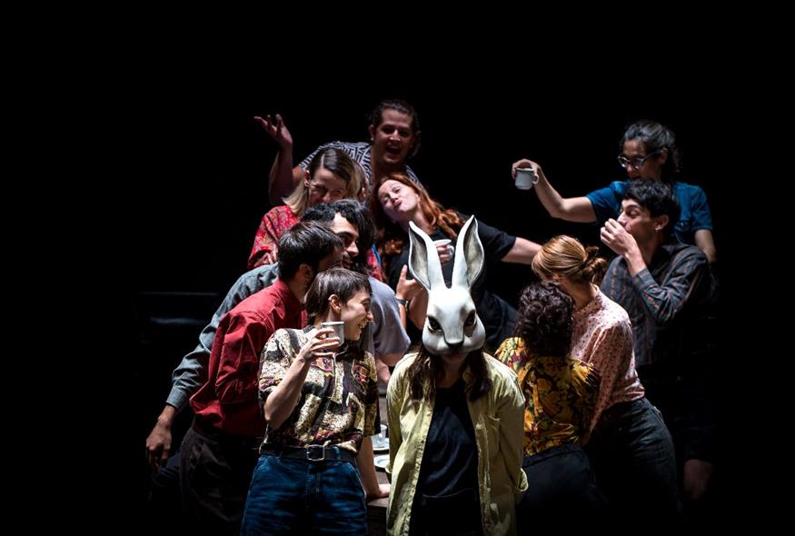 «Περιπέτειες της Αλίκης στη χώρα των θαυμάτων» σε σκηνοθεσία Γεωργίας Μαυραγάνη (Copyright: Γιάννης Κουσκούτης)