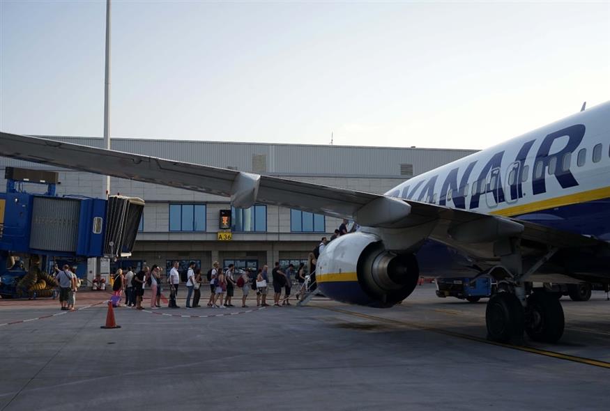 Αεροσκάφος της Ryanair στο «Ελευθέριος Βενιζέλος» (ΜΟΤΙΟΝΤΕΑΜ/ΤΡΥΨΑΝΗ ΦΑΝΗ)