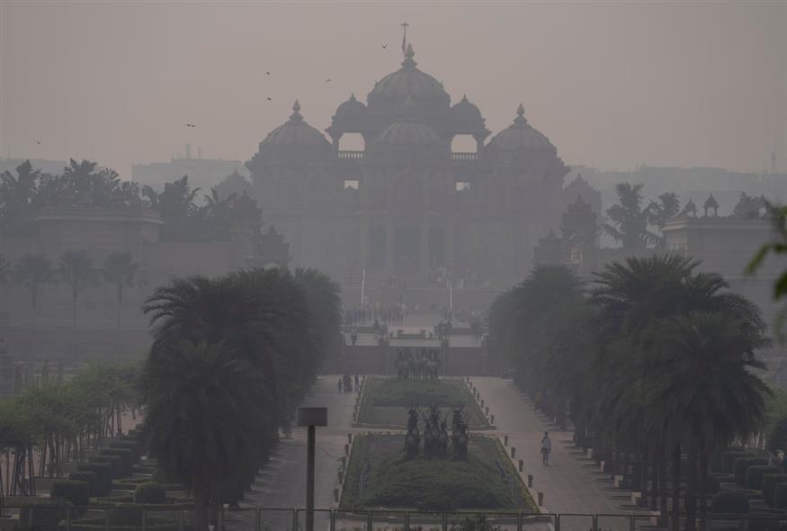 Ρύπανση αέρα στην Ινδία (AP Photo/Altaf Qadri)