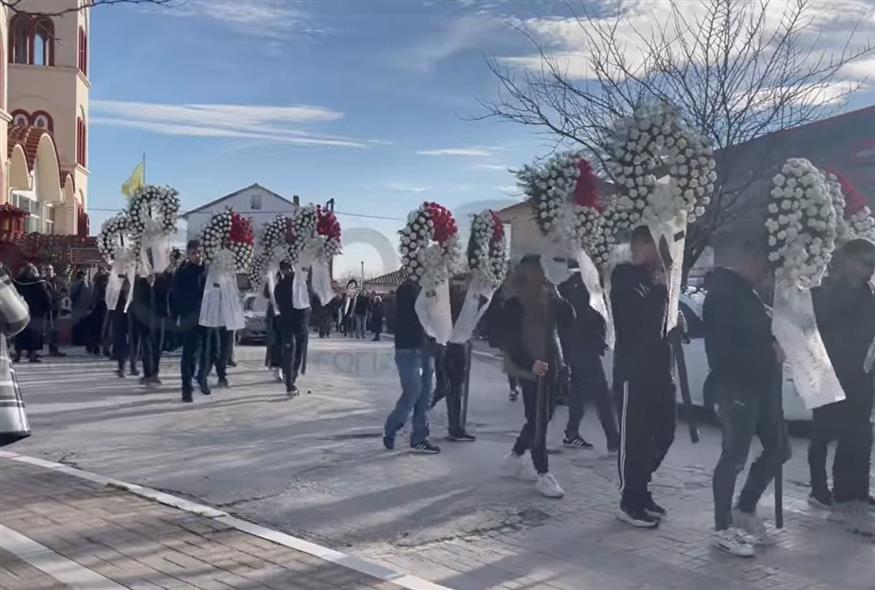 Κηδεία 28χρονης στον Έβρο (pameevro.gr)